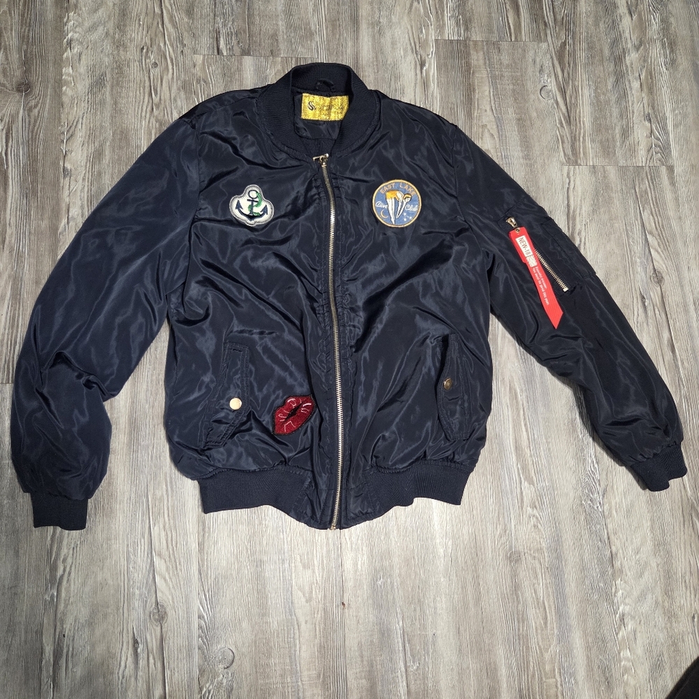 Supernova Navy Blue Satin Bomber Jacket/Patches  Women Size Medium fuzzy inside